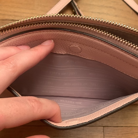 Like new Kate Spade pink bag - Picture 6 of 7